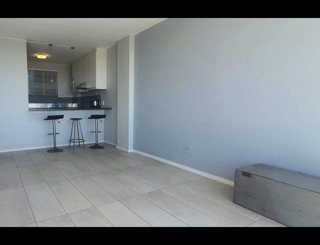 1 BEDROOM APARTMENT FOR SALE IN ESSENWOOD